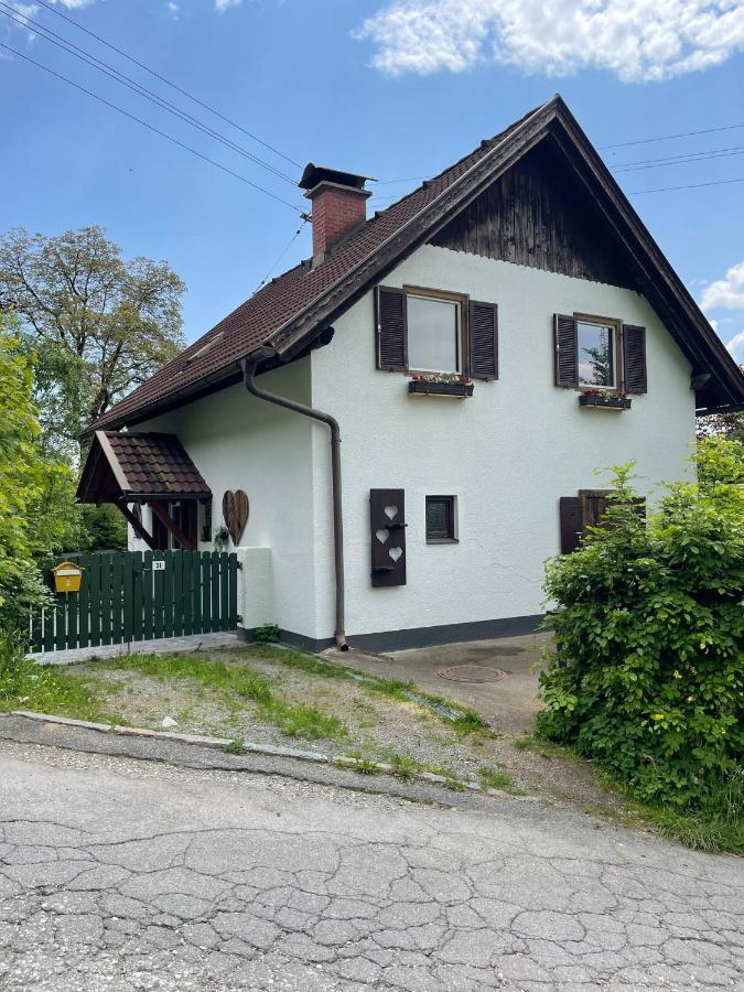 Sapplalm Villa Милщат Екстериор снимка